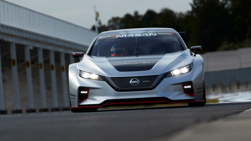 Illustration for article titled The New Nissan Leaf Nismo RC Electric Race Car Looks Frickin' Sweet